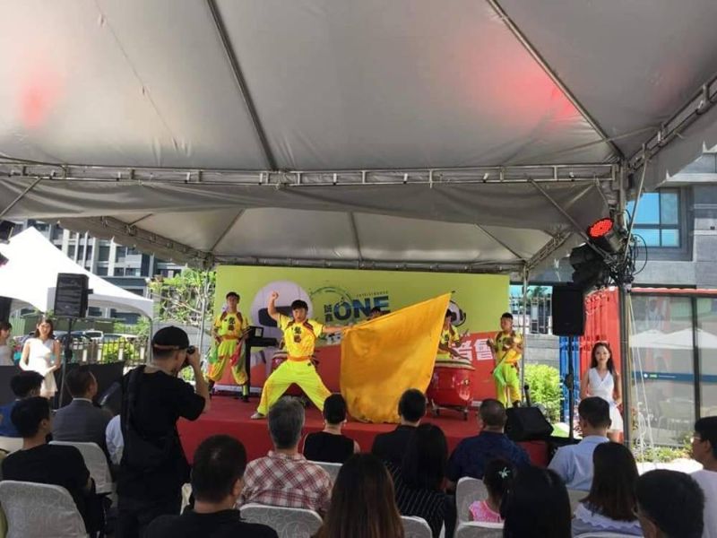 旗開得勝 演出時間: 10~15分